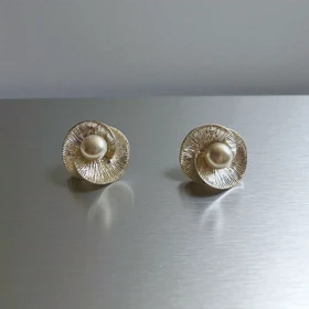 گوشواره مرواریدی