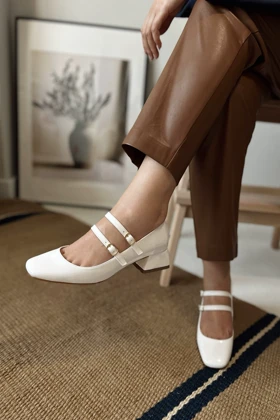 کفش پاشنه‌بلند کلاسیک زنانه polka-store polka-store