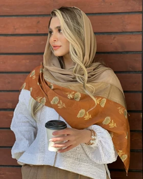 شومیز دکمه مروارید