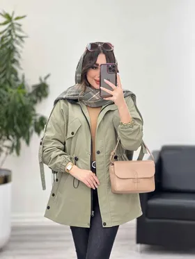 بارانی بغل سه دکمه کلاهدار