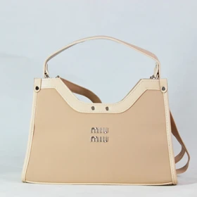کیف دستی زنانه miu miu رنگ کرم