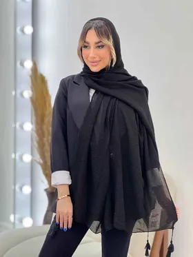شال پلیسه منگوله‌دار
