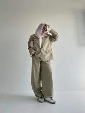 ست کت و شلوار 4 دکمه