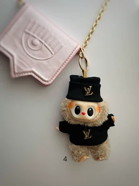 لباس Labubu