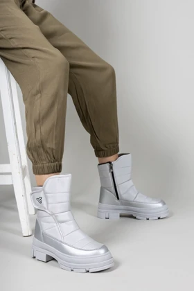 بوت و نیم بوت زنانه ریکن riccon