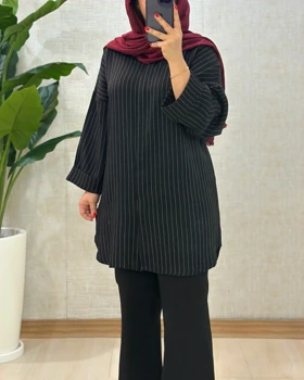 C175- مانتو یونا