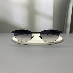 عینک آفتابی آیسبرلین با فریم تیتانیوم و لنز پلیکربنات UV400 نشکن ic! berlin Titanium