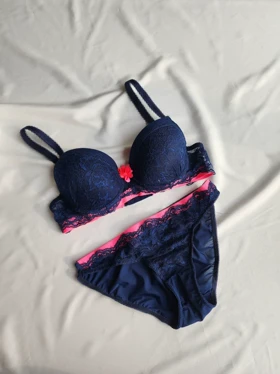 ست شورت و سوتین زنانه اسفنجی فنردار NBB کد 4386