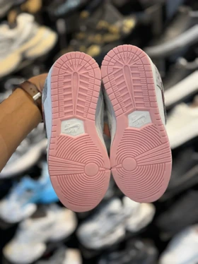 کتانی زنانه دراگون طوسی صورتی