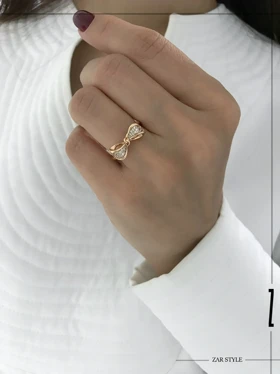 انگشتر پاپیون نگین‌دار