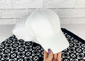 کلاه بیسبالی سفید ساده