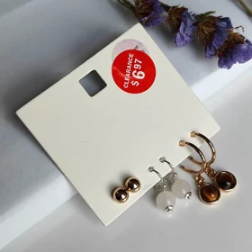 ست 3 جفتی گوشواره زنانه ترکیبی: میخی گوی، حلقه سنگ سفید و حلقه سنگ قهوهای (Tiger Eye)