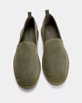 ونس Pullandbear