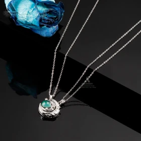 گردنبند ست ماه و مروارید Sailor Half Moon Necklace