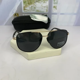 عینک آفتابی پورش دیزاین کد 1094