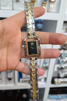 ساعت مچی زنانه ورساچه Versace موتور کوارتز باکیفیت و طراحی زیبا