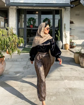 شلوار پلیسه