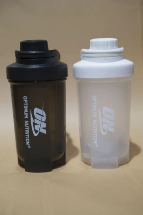 شیکر نیم لیتری کد 7706