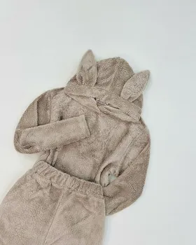 ست خرگوش تدی