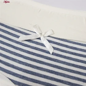 شورت زنانه راه راه رنگ سفید کد 5408-Y97