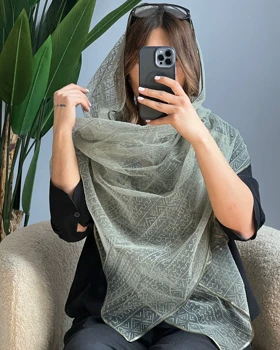 شال حریر شانزو