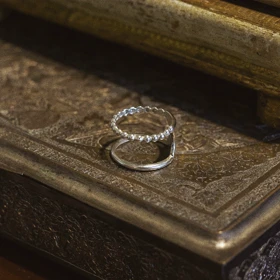 انگشتر دست‌ساز وصل