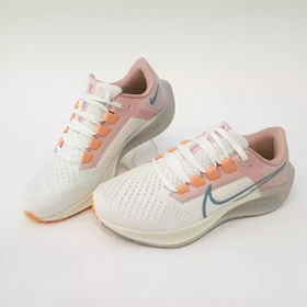 کفش راحتی زنانه نایکی مدل زوم پگاسوس Air zoom pegasus 38 کرم صورتی