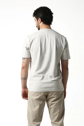 تیشرت آستین کوتاه گلدوزی مردانه