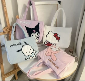 ساک دوشی پفکی دخترانه وارداتی برند SANRIO