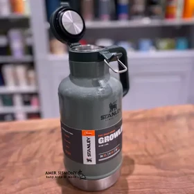 فلاسک استنلی classic easy pour growler