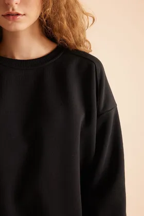 سویشرت پارچه ای ضخیم ساده و ساده با یقه خدمه D9022axns Cool Fit Fit Wide Fit Crew Basic D9022AXNS
