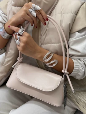 کیف نوالی (شیری)