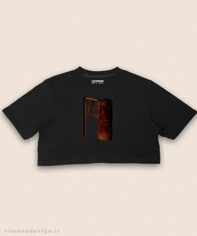 کراپ زنانه نوستالژی طرح بالا رفتن از چارچوب در