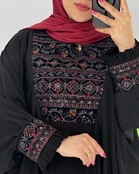 مانتو هندی کرپ‌الیزه