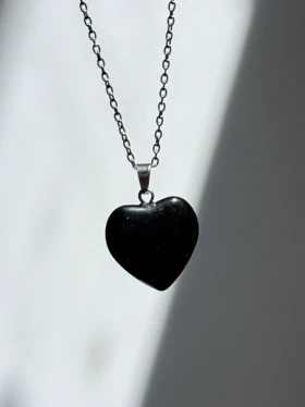 گردنبند قلب مشکی