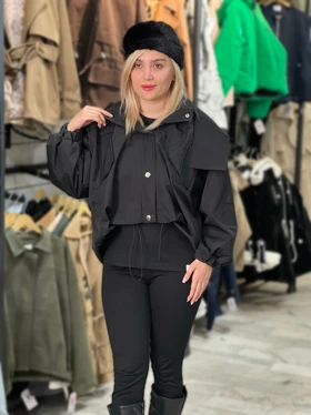 بارانی زنانه کلاه‌دار ضد آب پاییزه مدل کمرگتر