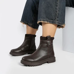 بوت و نیم بوت زنانه و دخترانه مدل بغل زیپ رنگ قهوه ای کد M757