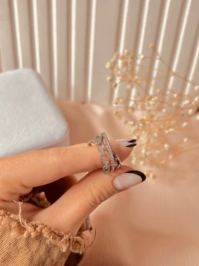 انگشتر کارتیه نگینی ژوپینگ