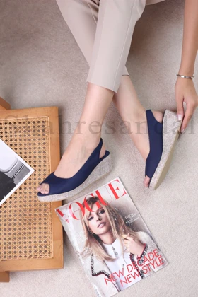 کفش صندل زنانه کنفی یاس