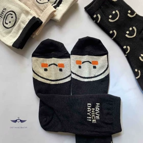 جوراب ساقدار سفید و مشکی طرح لبخند مستر ساکس