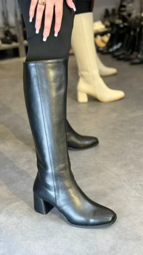 بوت پاشنه‌بلند جیران کد 8000