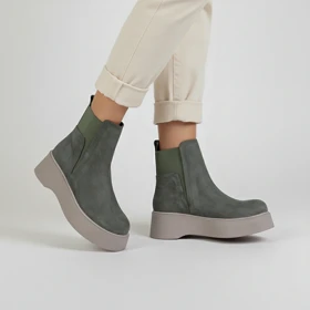 بوت تمام چرم جیر زنانه 4