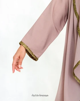 مانتو لب طلا