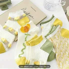 پک جوراب نازک فانتزی گل‌دار سبز و زرد نازک و فانتزی