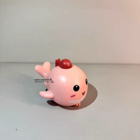 نهنگ با بچه قدرتی