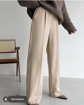 شلوار کرپ نیم بگ مدل بیسیک -خنک و راحت و تابستانه کد 063