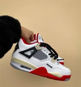 کتانی جردن 4 سفید قرمز اصل ساق‌دار Nike air jordan 4