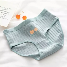 شورت عروسکی زنانه وارداتی طرح آلبالو