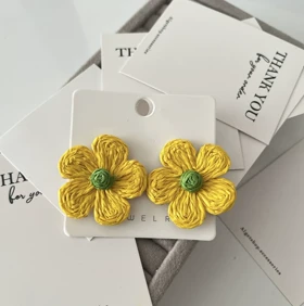 گوشواره حصیری گل