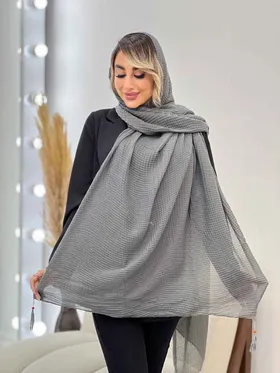 شال پفکی منگوله‌دار